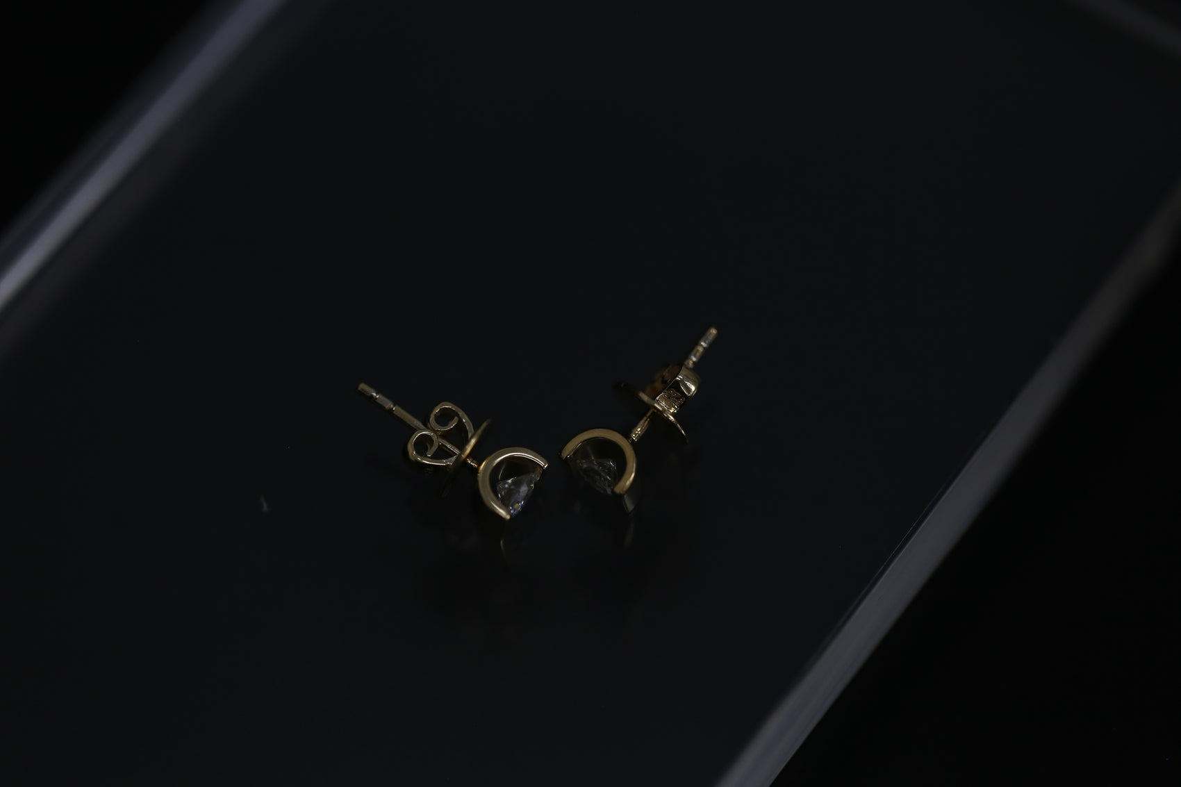 Cradle Studs