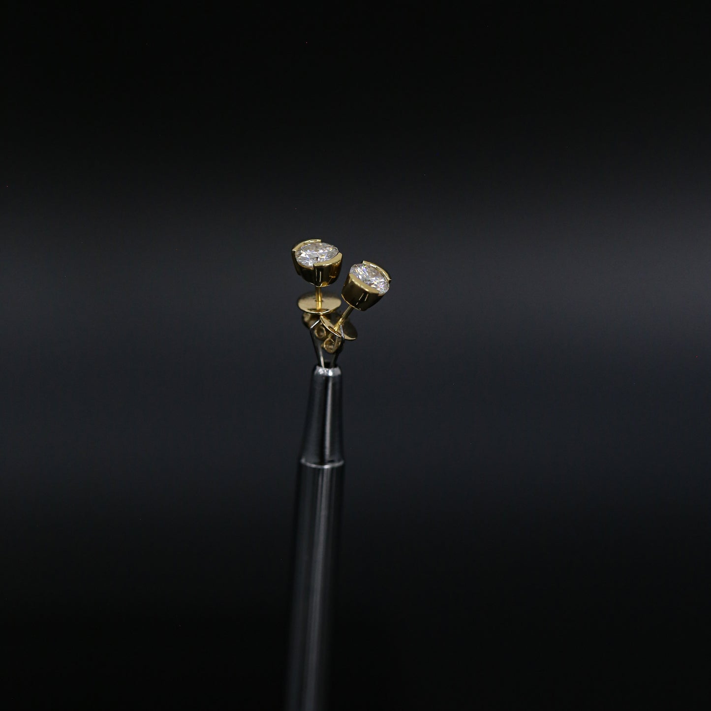 Illusion Studs